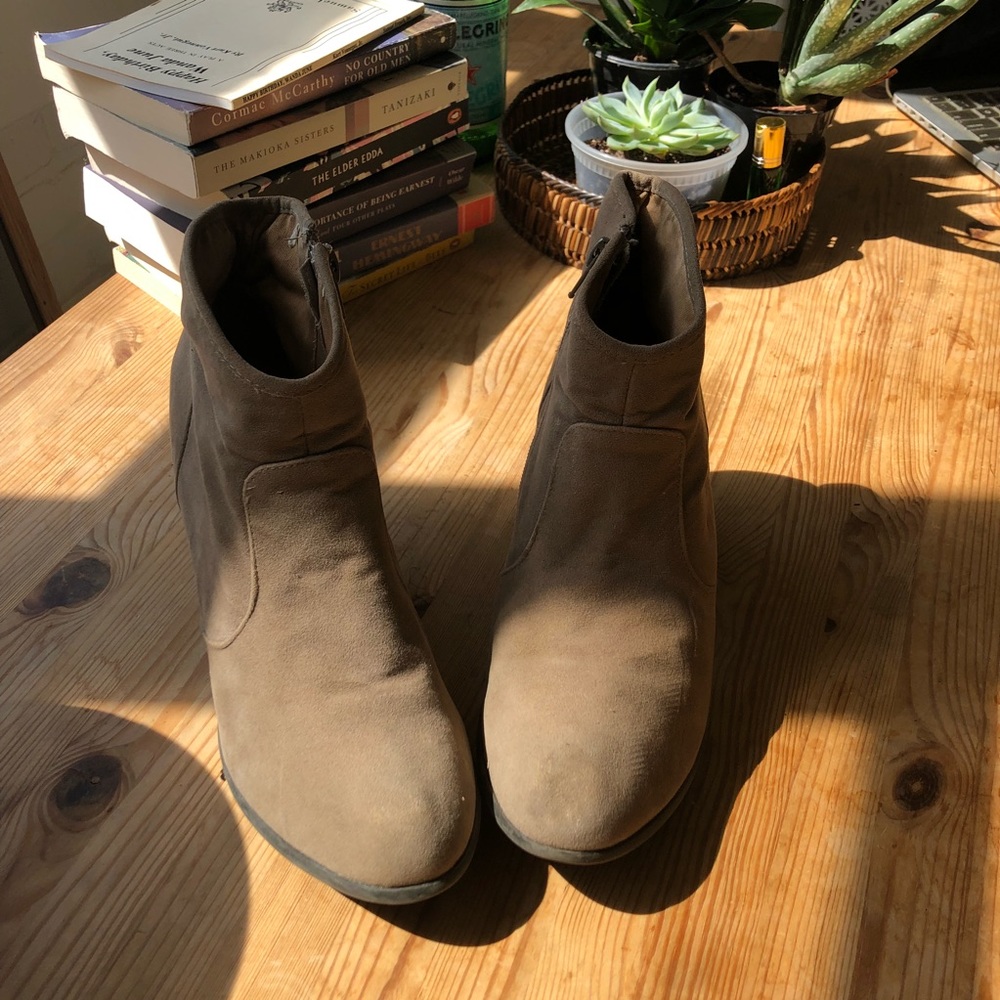 Bootie heels- tan